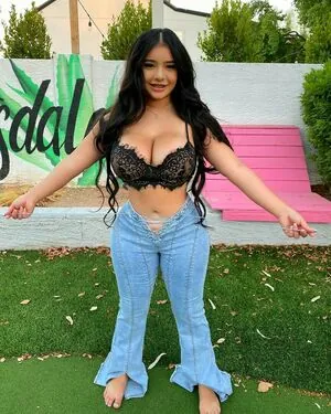 JessGotJugs