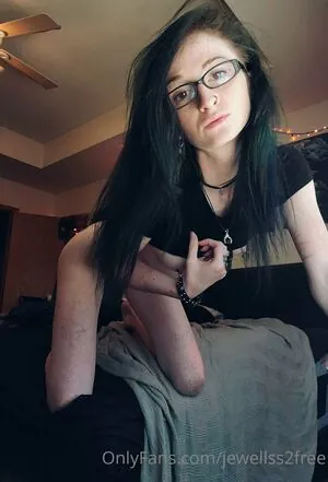 jewellss2free