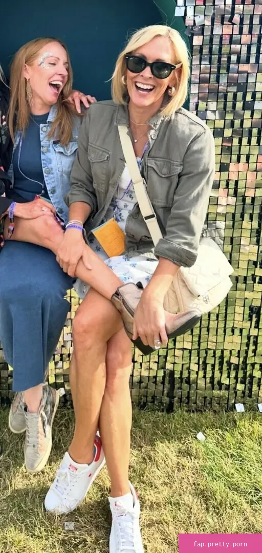 Jenni Falconer - Photo #11