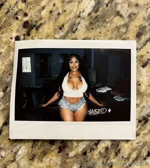 Jordyn Falls