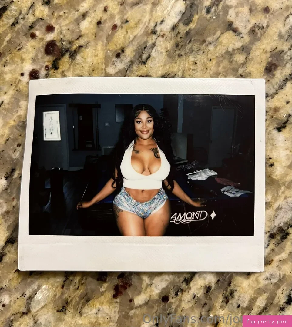 Jordyn Falls - Photo #11