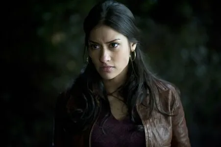 Janina Gavankar