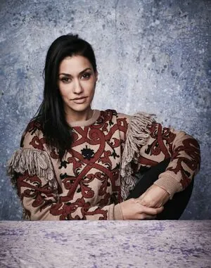 Janina Gavankar