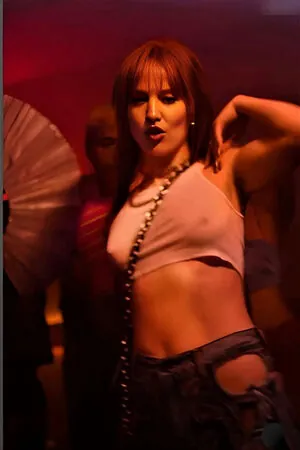 Jess Glynne