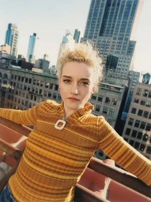 Julia Garner