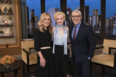 Julia Garner