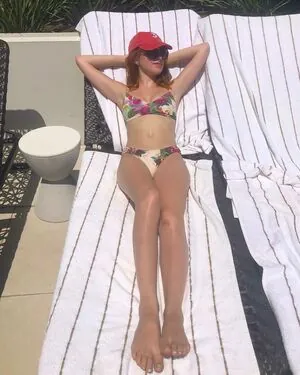 Juliette Goglia content