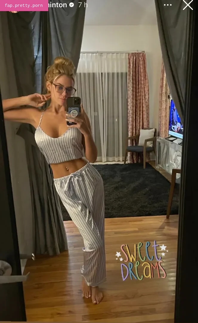Jessa Hinton - Photo #20