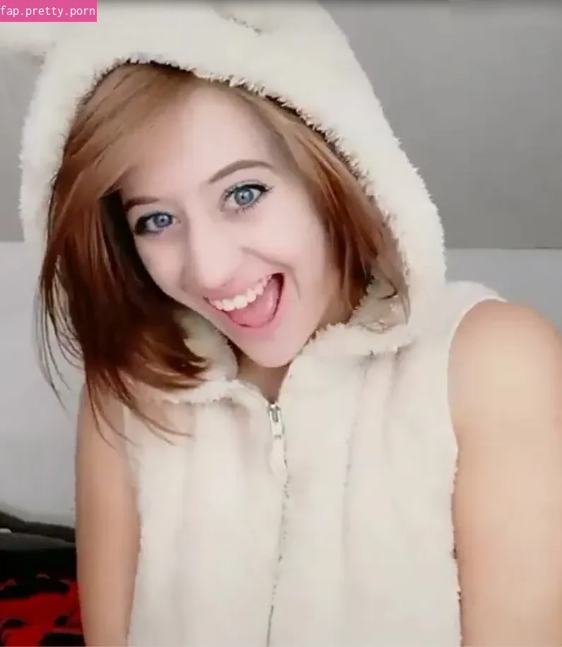 Joana Headbang - Photo #92