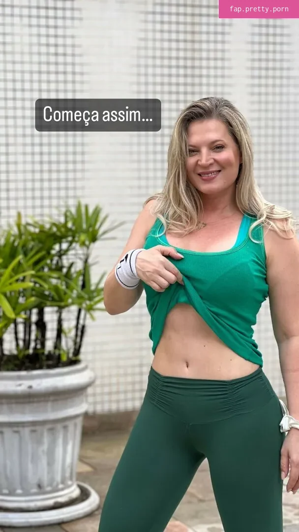 Joice Hasselmann - Photo #04