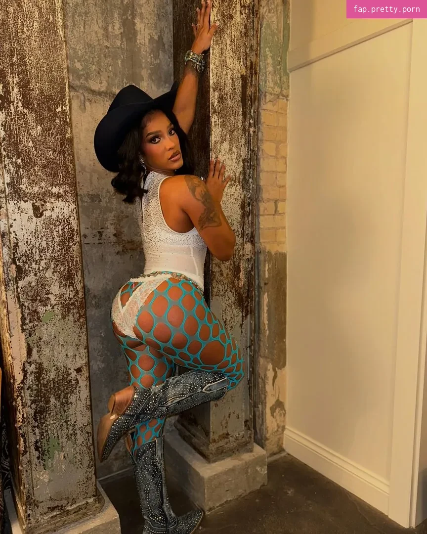 Joseline Hernandez - Photo #91