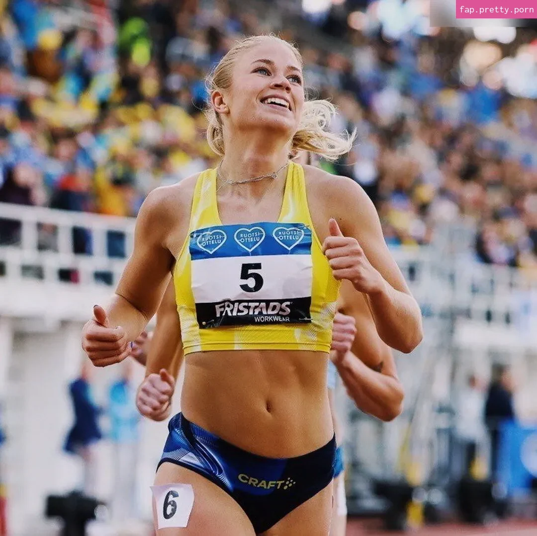 Julia Henriksson - Photo #06
