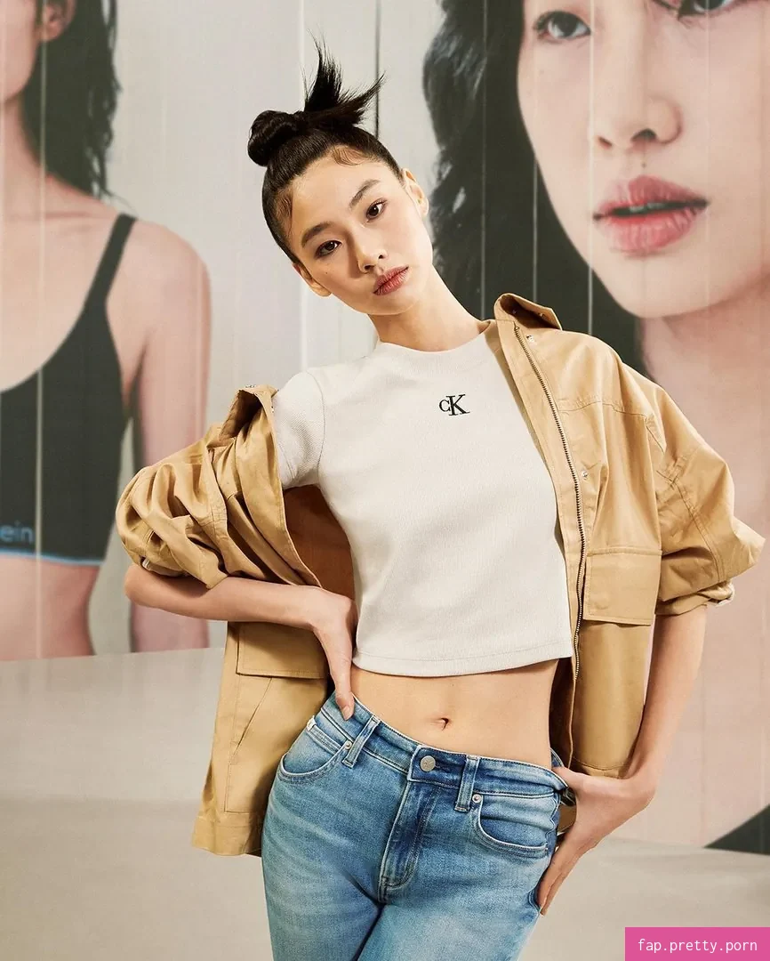 Jung Ho-yeon - Photo #31