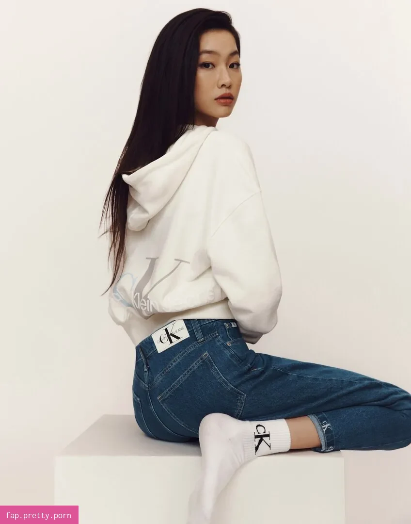 Jung Ho-yeon - Photo #85