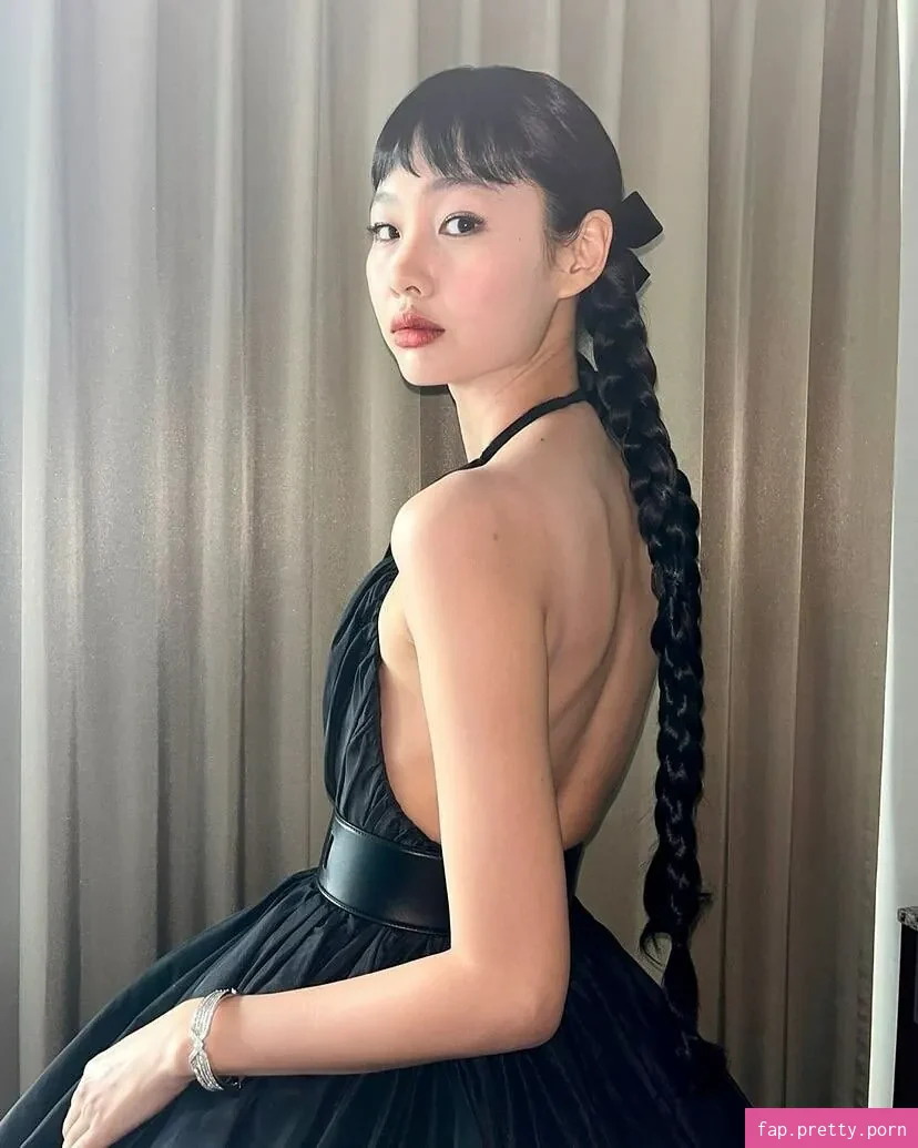 Jung Ho-yeon - Photo #13