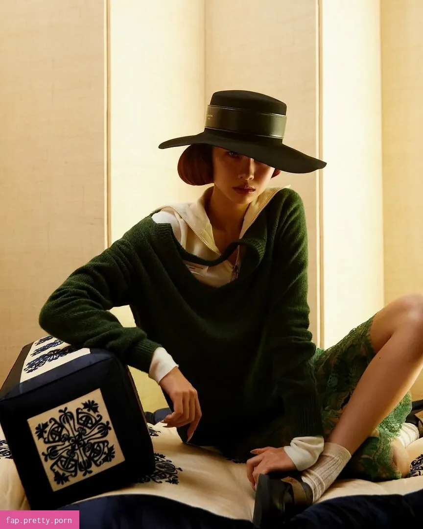 Jung Ho-yeon - Photo #15