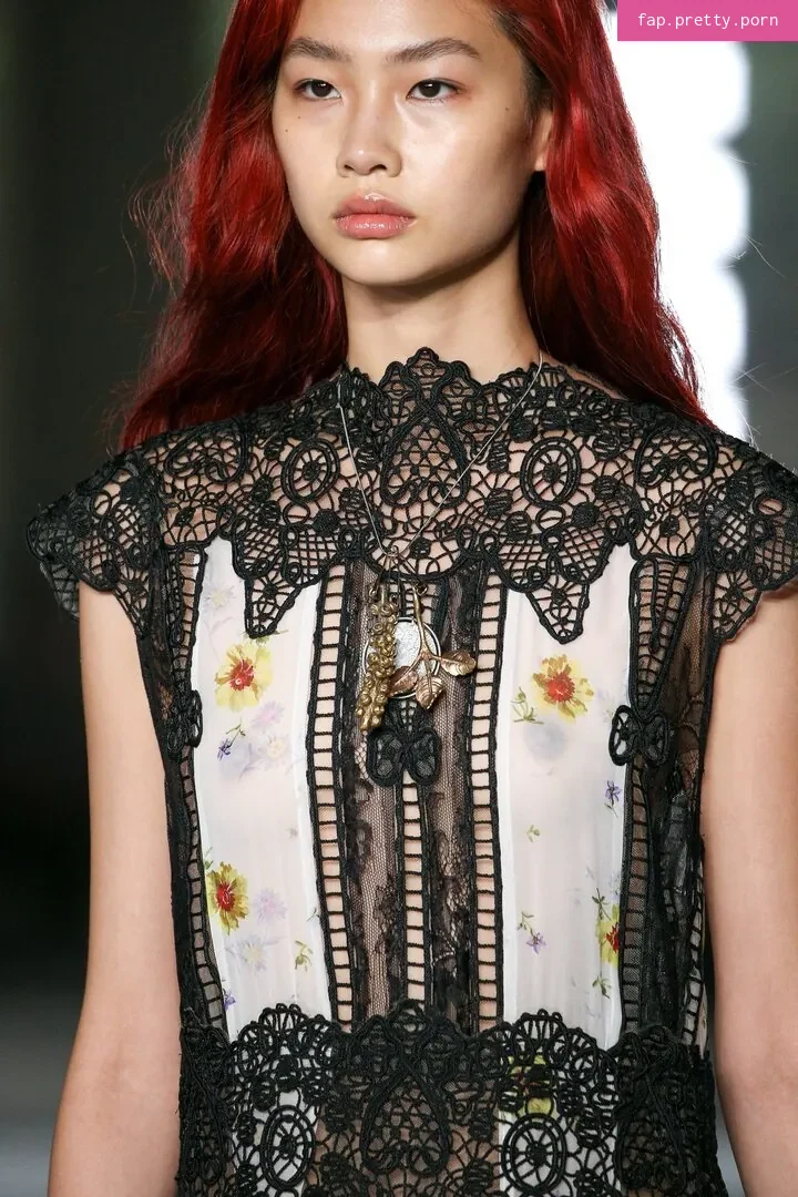 Jung Ho-yeon - Photo #36