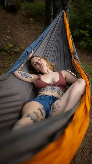 Jenna Jebamus