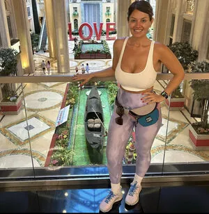 Jenni Jane Hall