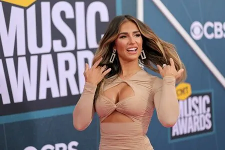 Jessie James Decker