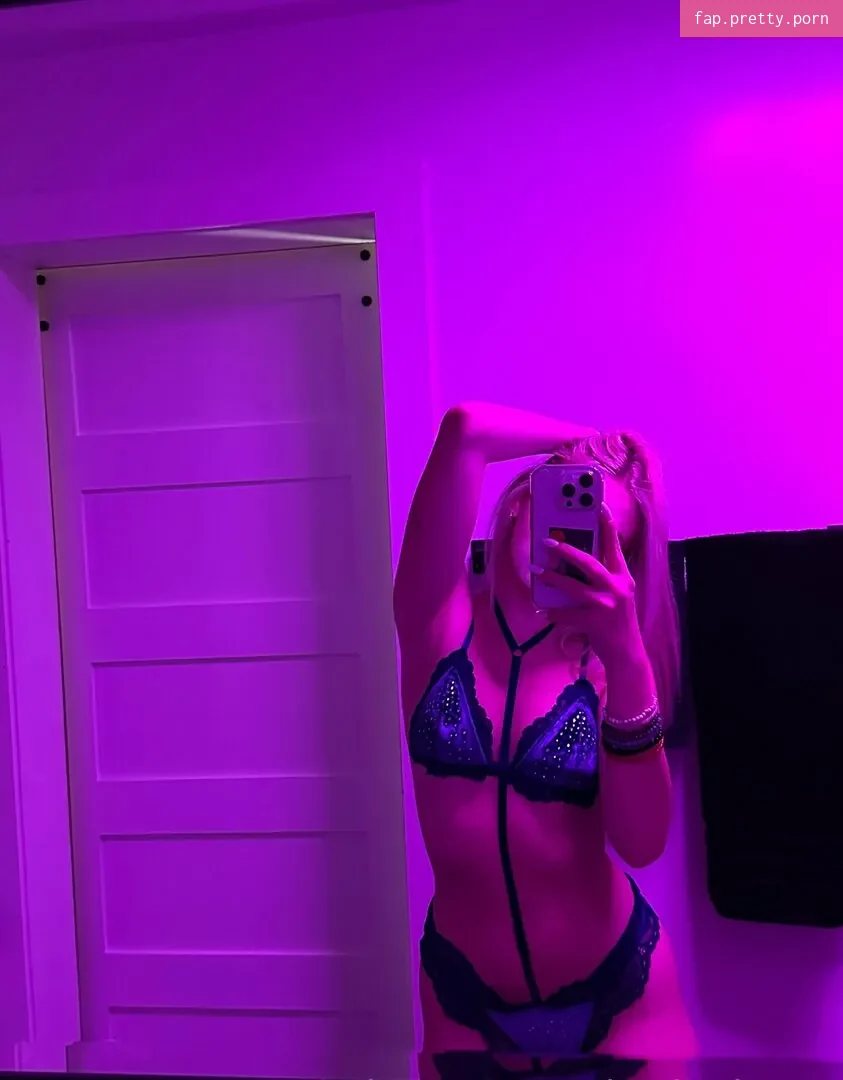 Jordyn Jones - Photo #03