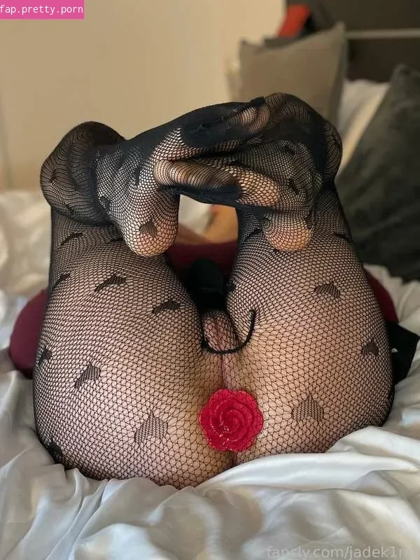 Jade King - Photo #57
