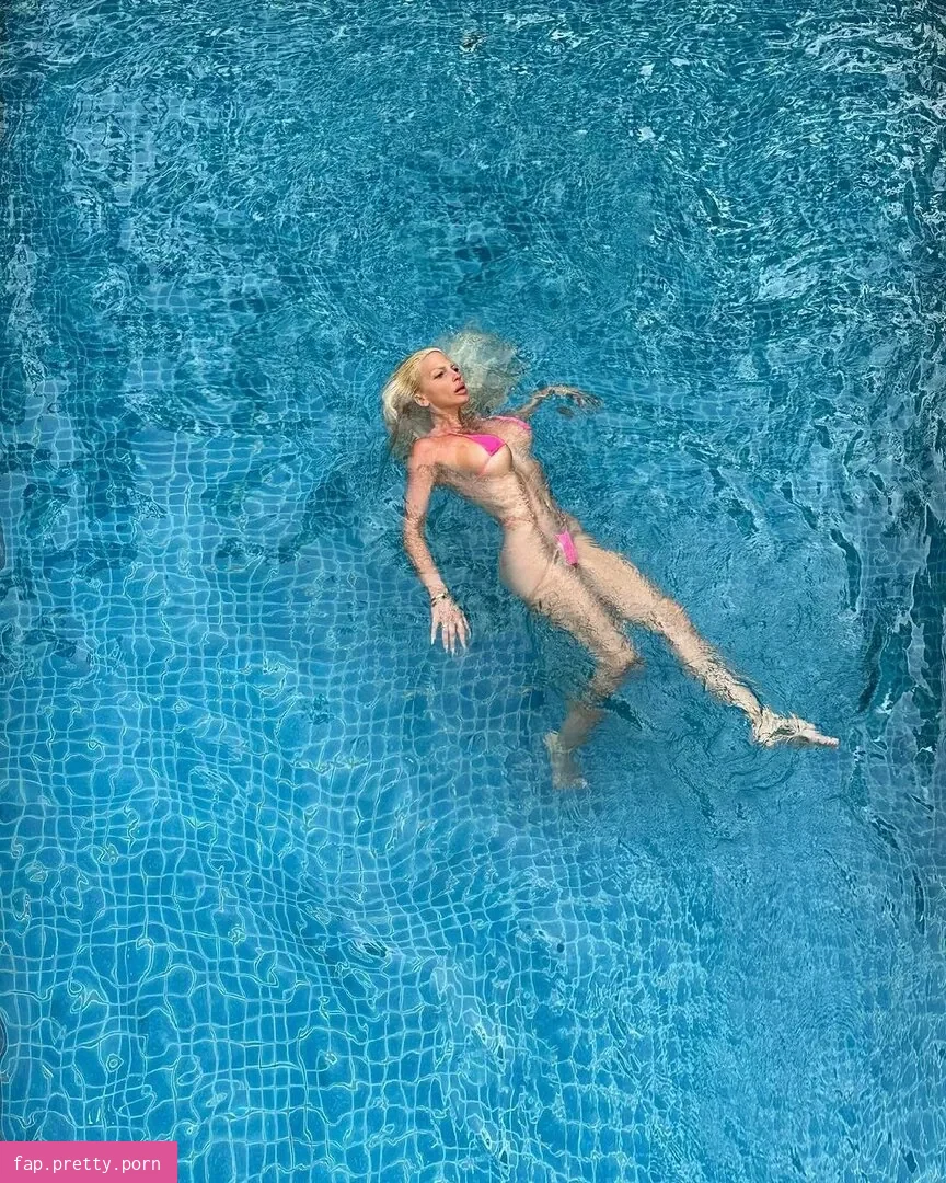 Jelena Karleusa - Photo #74