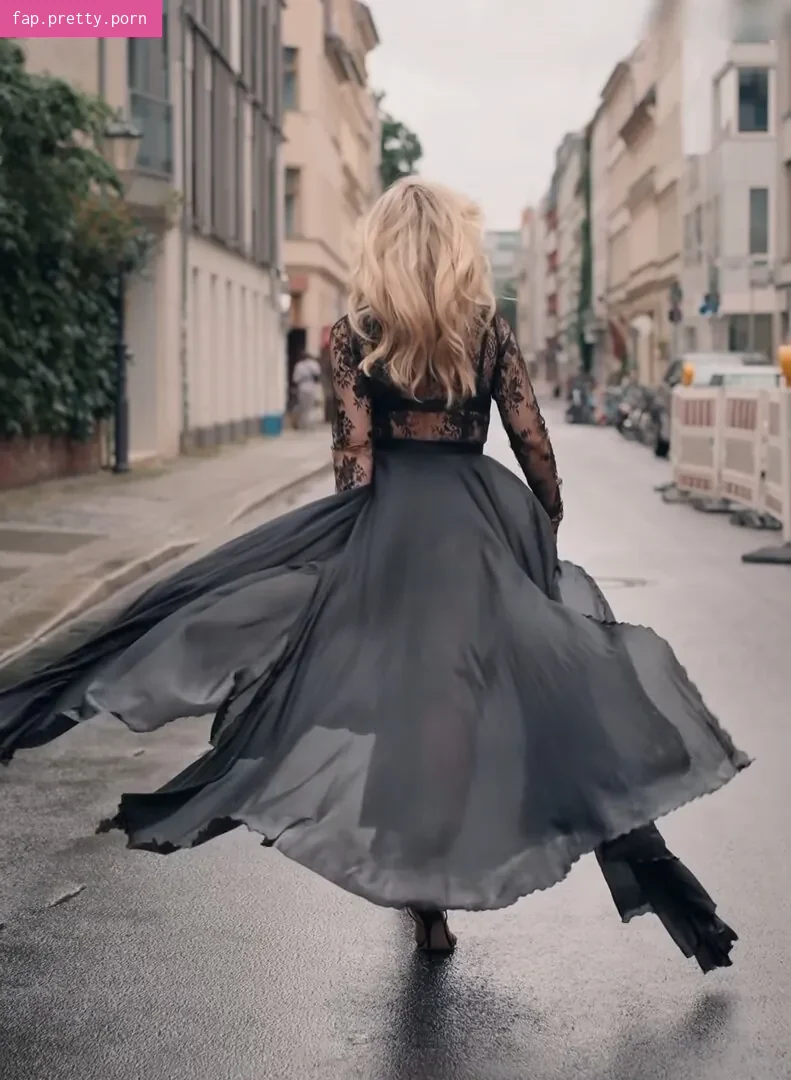 Jennifer Knäble content