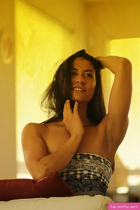 Jessie Kamea - Photo #38