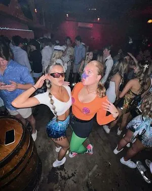 Julia & Katelyn Ernst