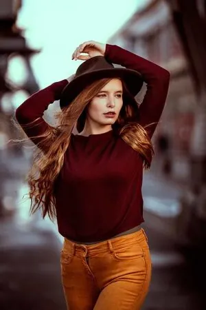 Jade Lyon