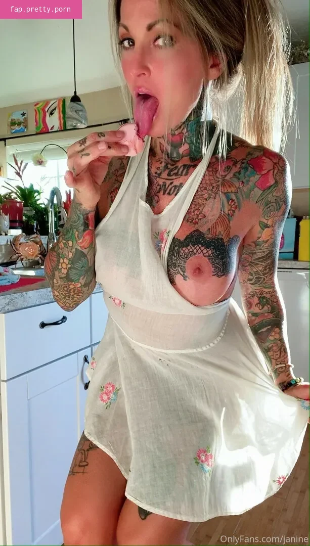 Janine Lindemulder - Photo #20