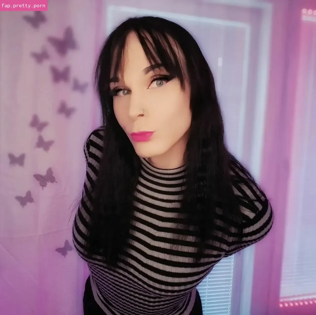 Jen Lux - Photo #50