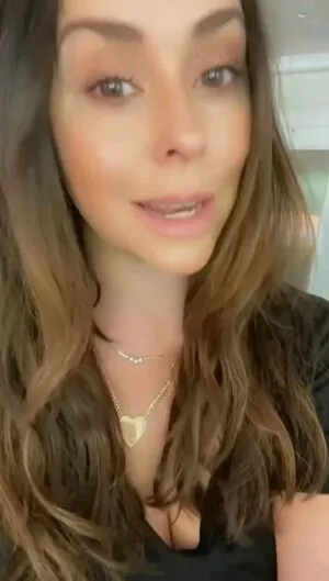 Jennifer Love Hewitt