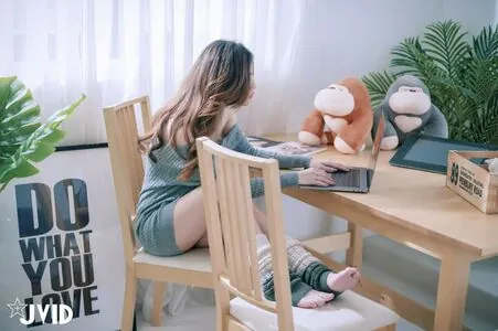 Jessica_Lo
