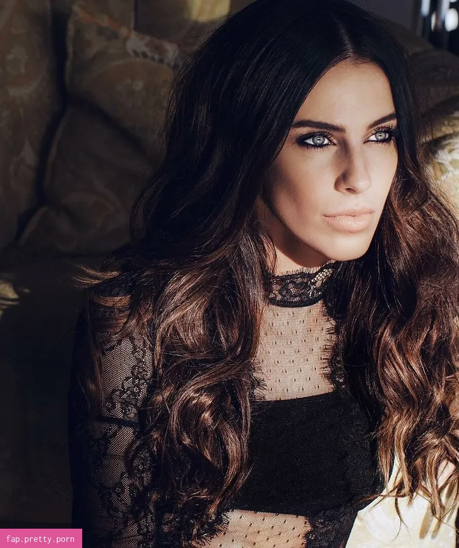 Jessica Lowndes - Photo #02