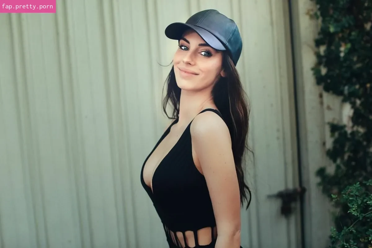 Jessica Lowndes - Photo #05