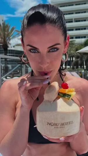 Jessica Lowndes