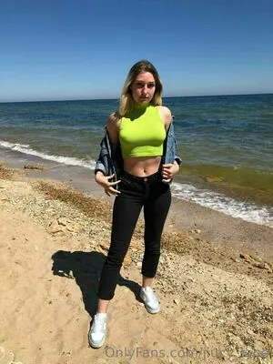 jiucy_lane