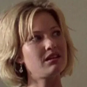 Joey Lauren Adams