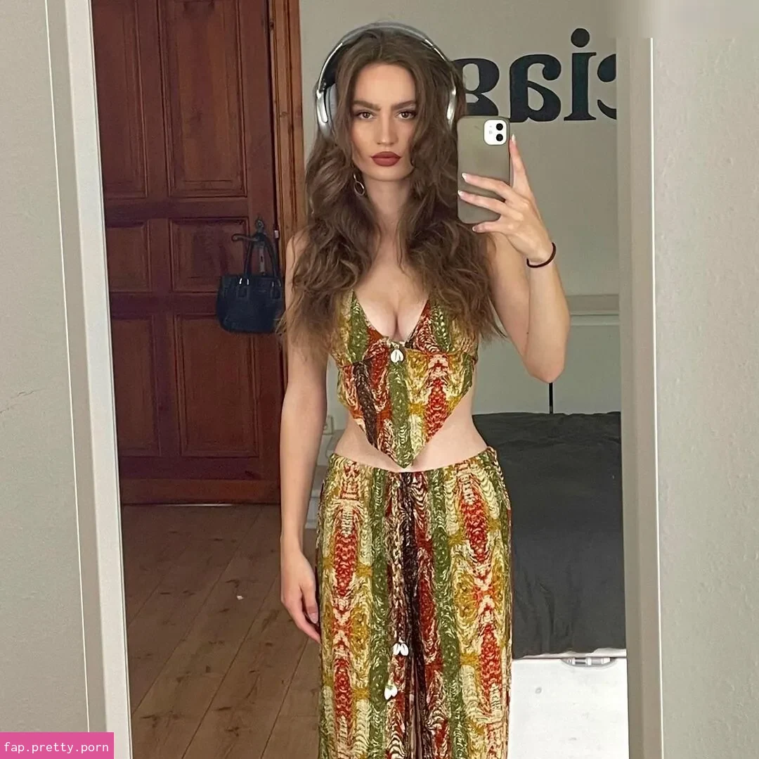 Josephine Lück - Photo #16
