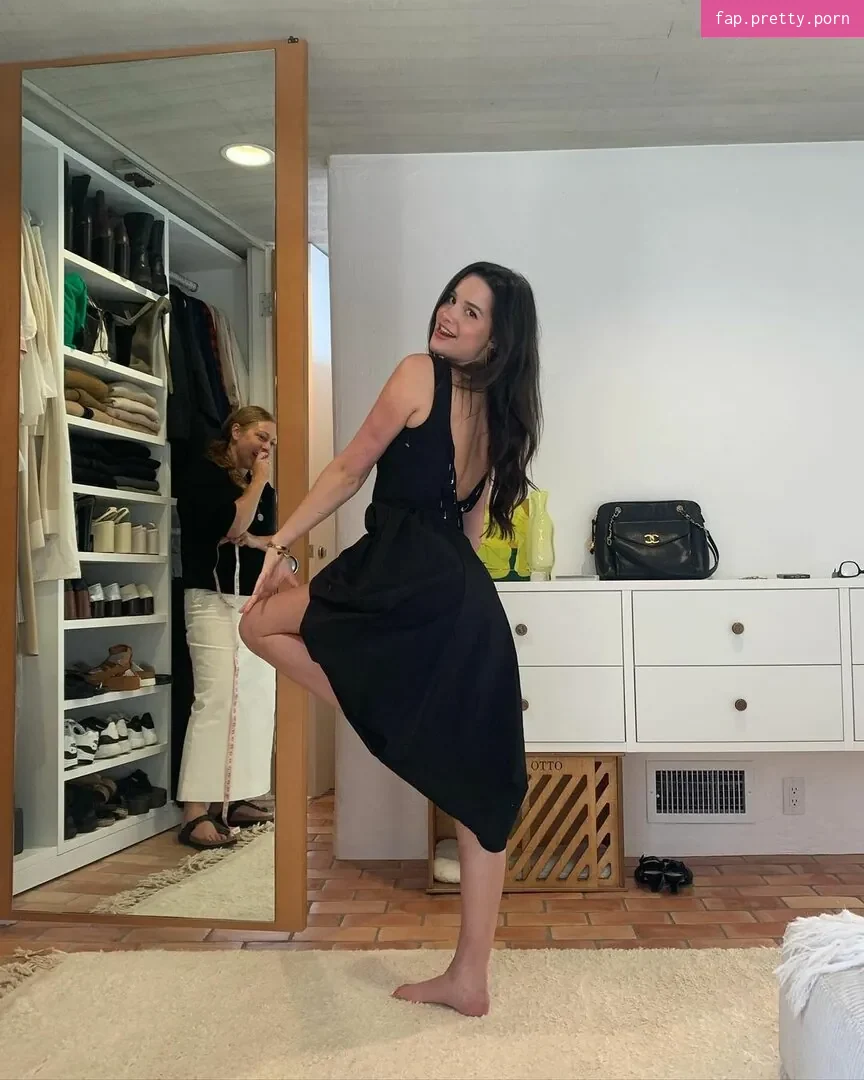 Jules LeBlanc/Annie LeBlanc - Photo #03