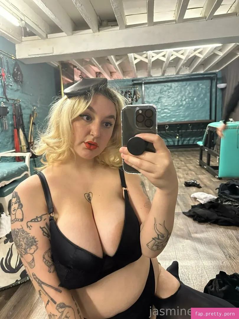 jas.monroe - Photo #48