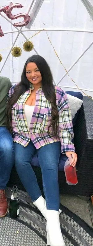 Jenn M