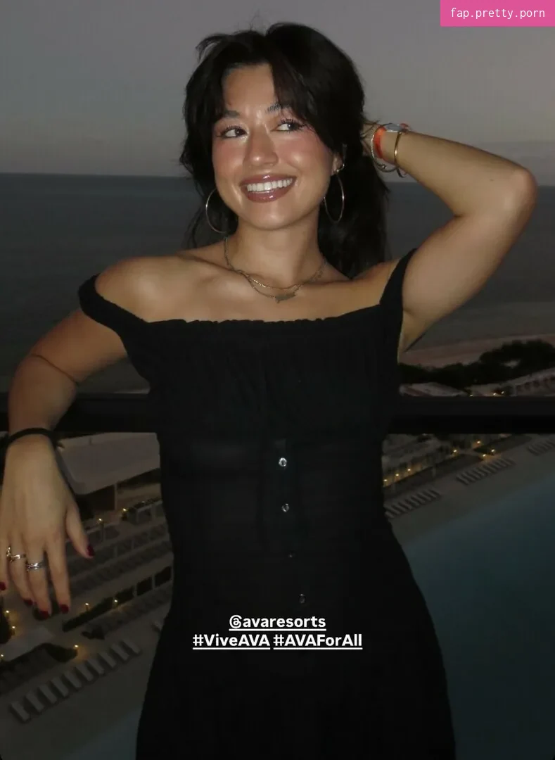 Jennifer Mika - Photo #24