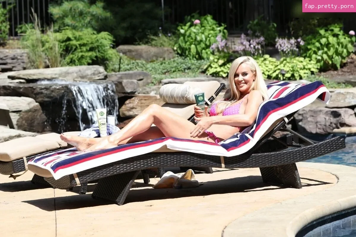 Jenny McCarthy - Photo #10
