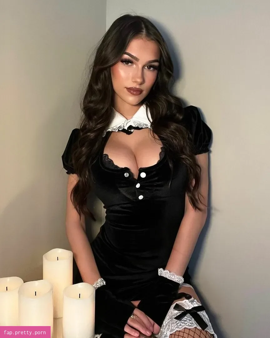 Julia Merekoulias - Photo #80