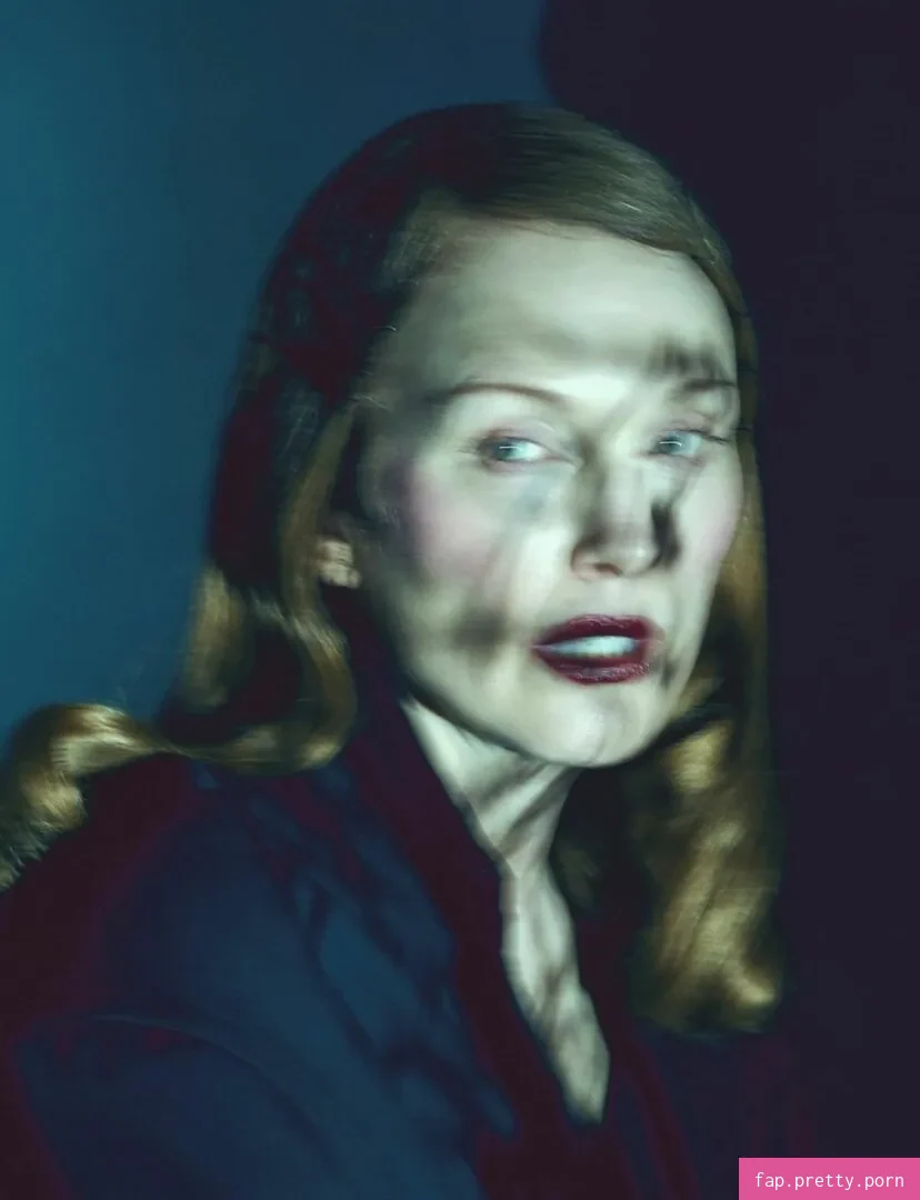 Julianne Moore - Photo #98