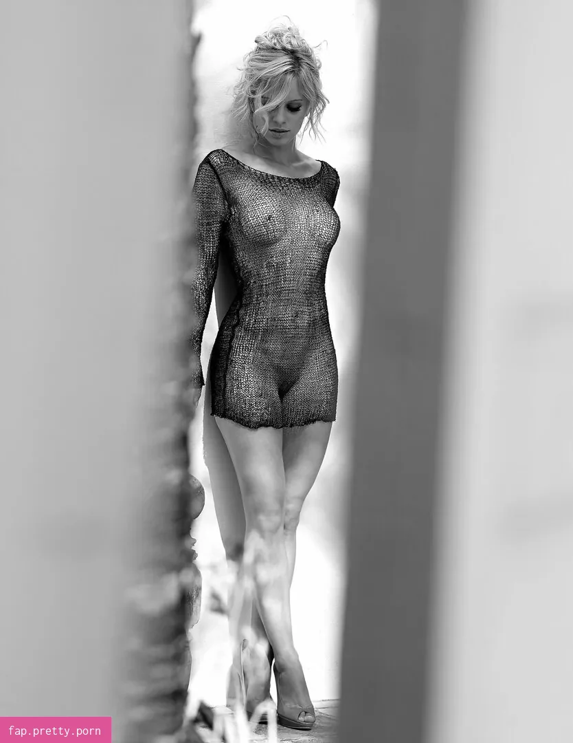 Juliette Menke - Photo #09