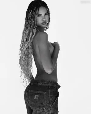 Juliana Nalu